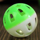 Katzenspielzeug Plastik Ball mit Gl&ouml;ckchen 4 cm...